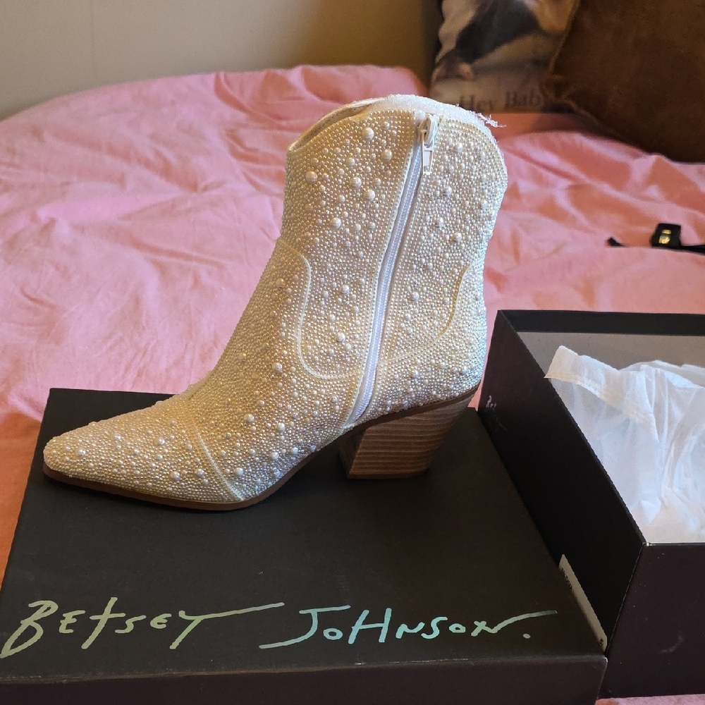 Betsey Johnson Pearl Embellished Cream Heeled Boots